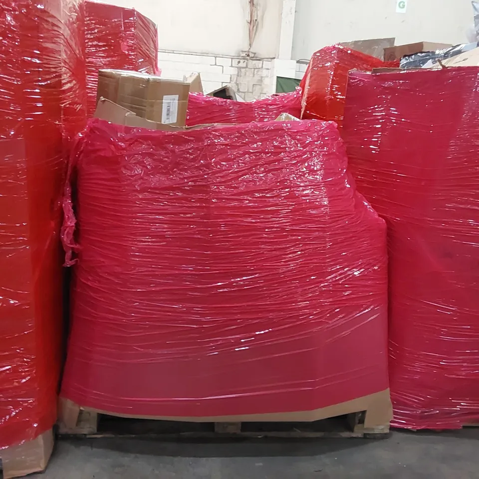 PALLET OF ASSORTED HOUSEHOLD ITEMS AND CONSUMER PRODUCTS TO INCLUDE: GARMENT RACK, RETRACTABLE GATE, BABY PLAY MAT, PLAYPEN, STUFFED ANIMAL STORAGE ECT