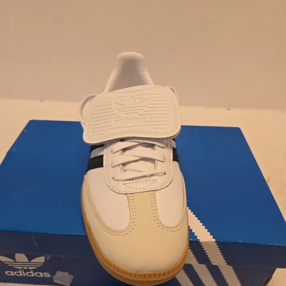 BOXED PAIR OF ADIDAS SAMBA LT W WHITE/BLACK – UK 8.5