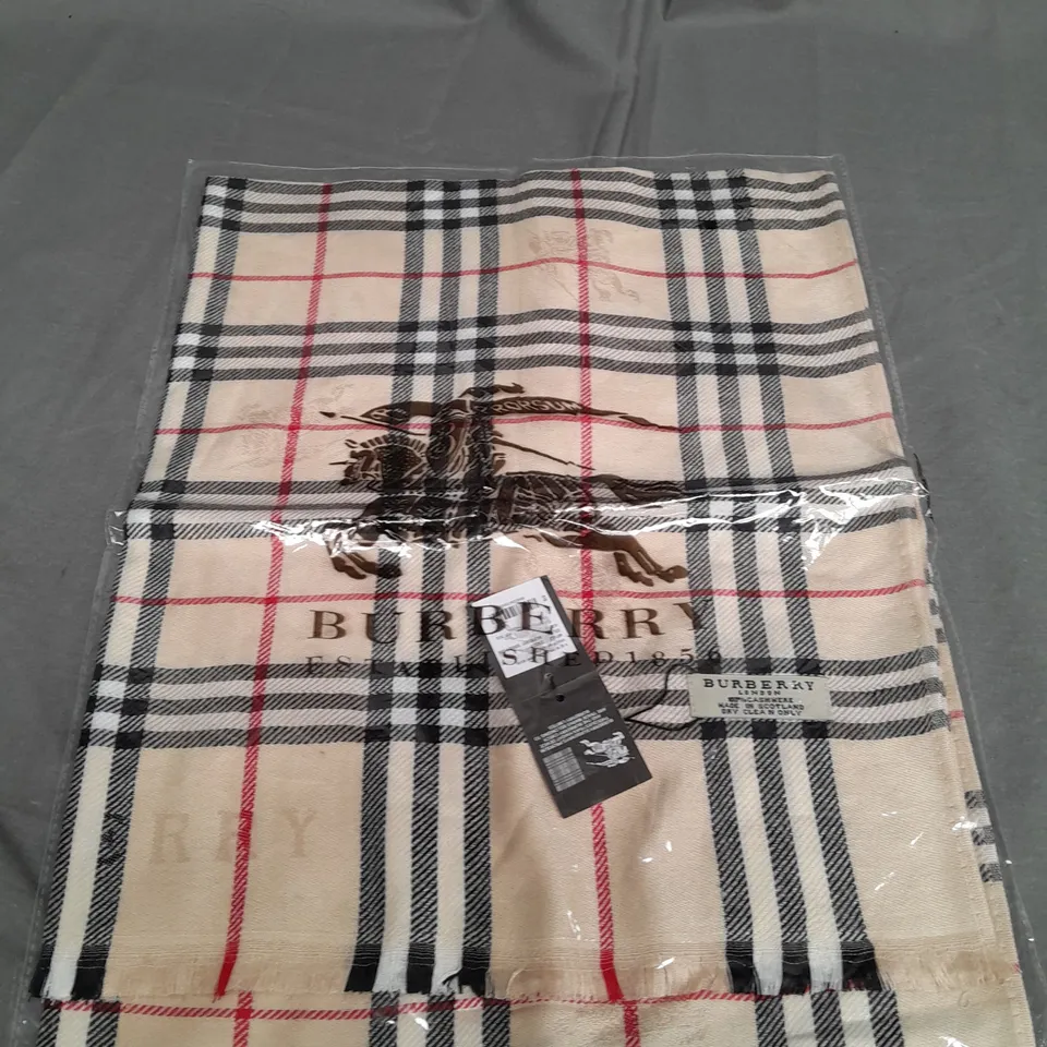 SEALED BURBERRY CHEQUERED SCARF