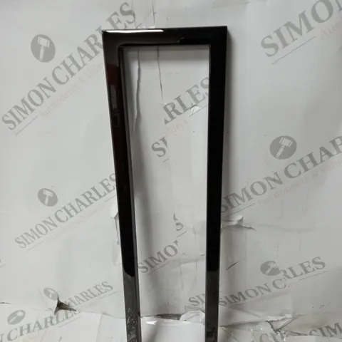 LINEABETA WALL MOUNTED TOWEL HOLDER