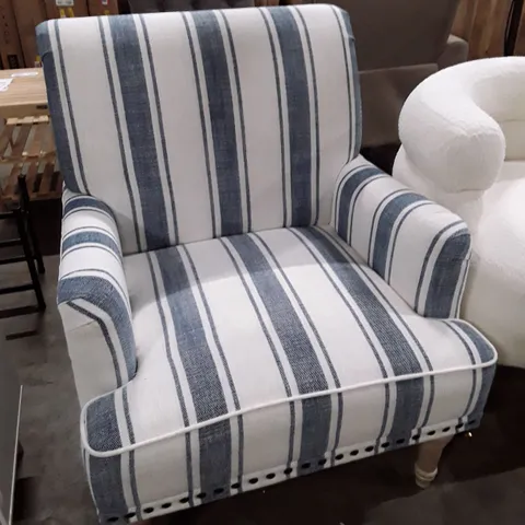 BATTISTA FARMHOUSE UPHOLSTERED ARMCHAIR WITH NAILHEAD TRIM - NAVY