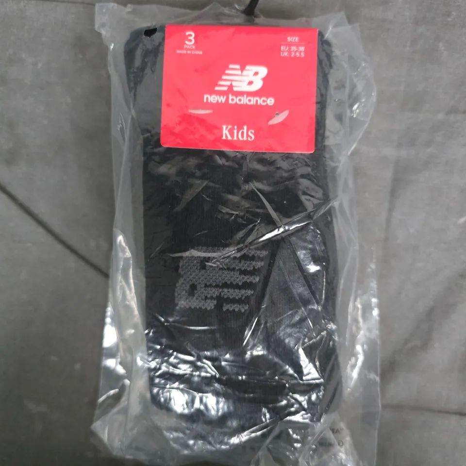 BAGGED NEW BALANCE KIDS SOCKS – 3 PACK, UK 2.5–5.5 (EU 35–38) – BLACK