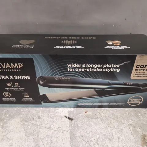 BOXED REVAMP PROFESSIONAL ULTRA X SHINE CERAMIC STRAIGHTENER