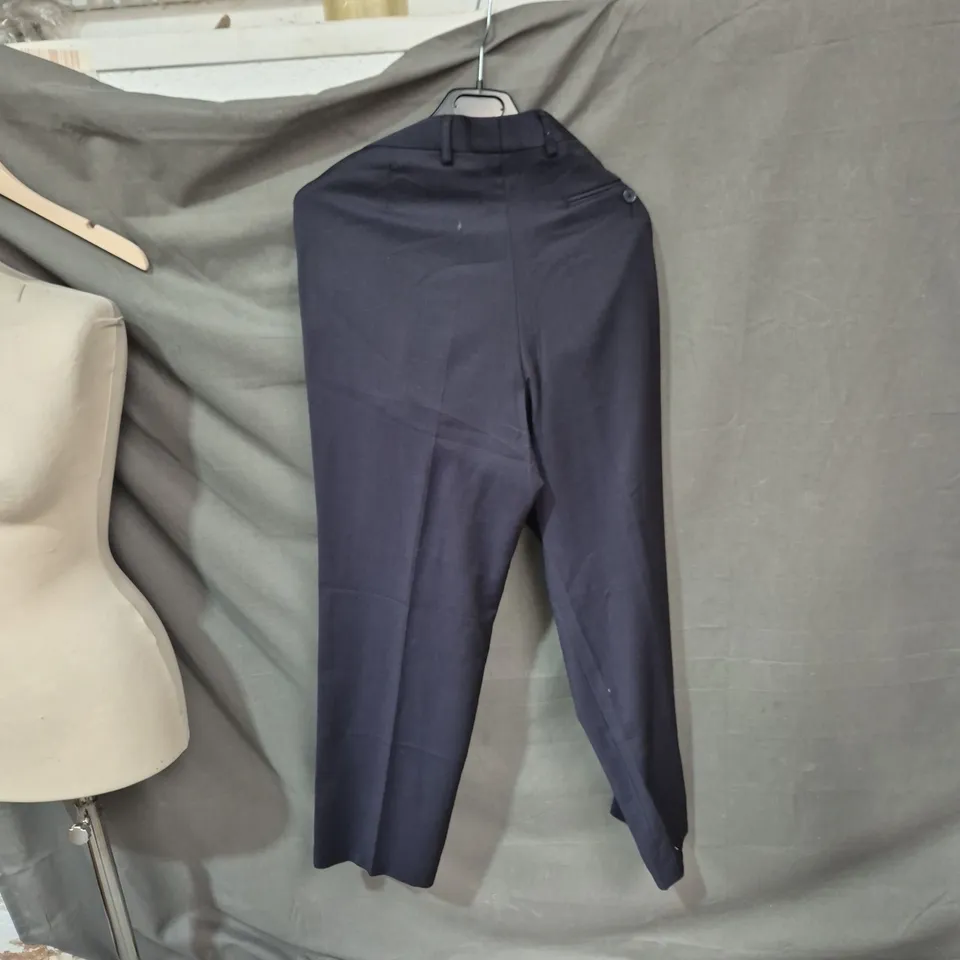 MARKS & SPENCER MEN'S NAVY REGULAR FIT TROUSERS – INSIDE LEG 33IN (84CM)