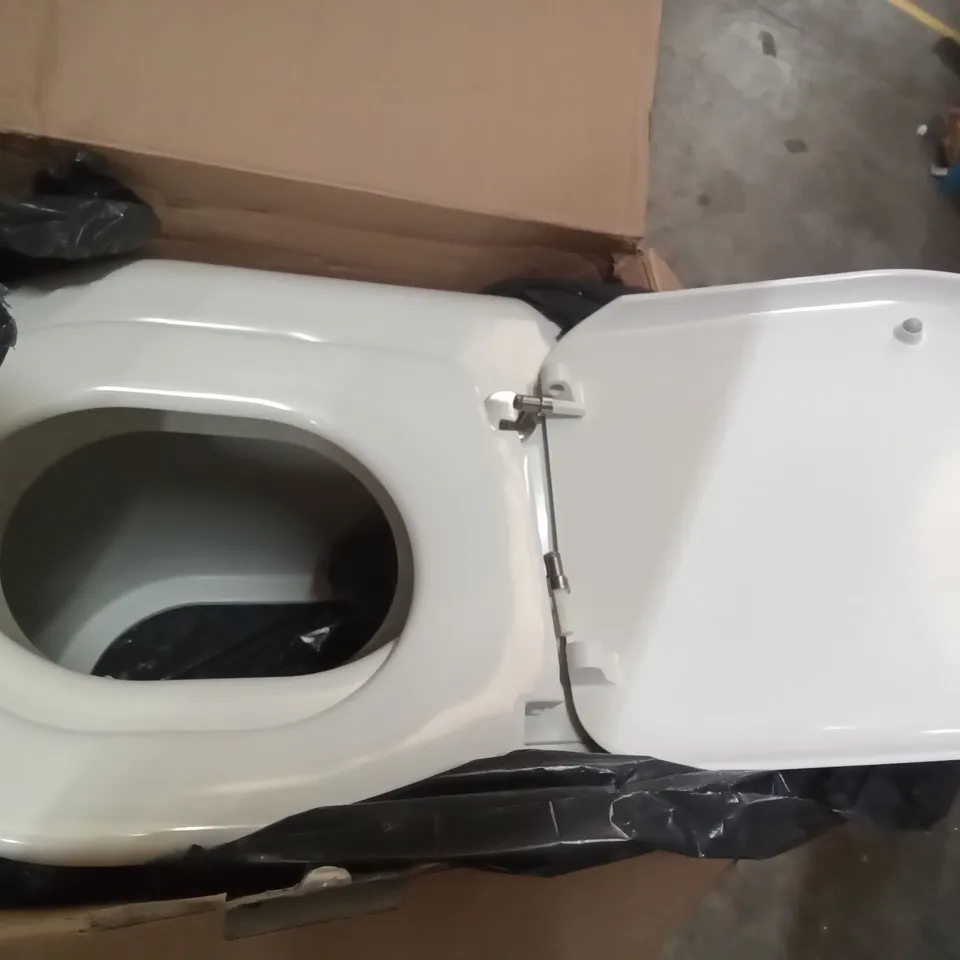 BOXED ARTHR OILET RISER