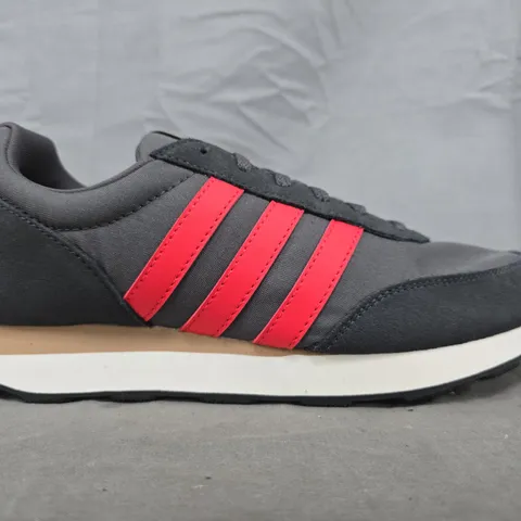 UNBOXED PAIR OF ADIDAS RUN 60S 3.0 TRAINERS IN GREY/RED SIZE UK 6.5