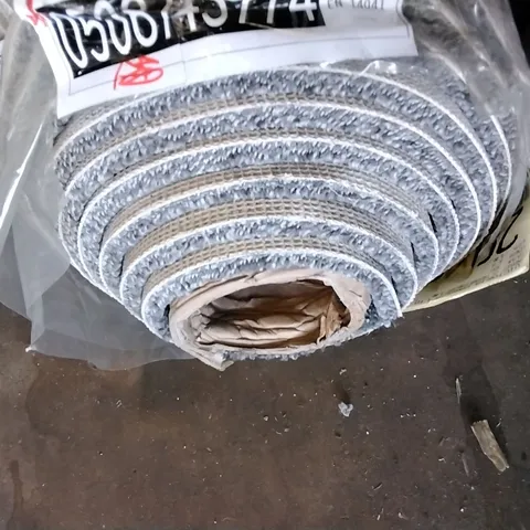 ROLL OF QUALITY FREEDOM XTRA SOOT APPROXIMATELY 5 X 6.15M