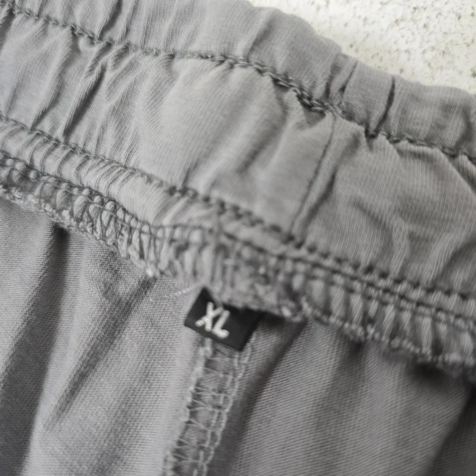 MEN'S GREY DRAWSTRING SHORTS – WHITE FOX VOL.3, UK XL