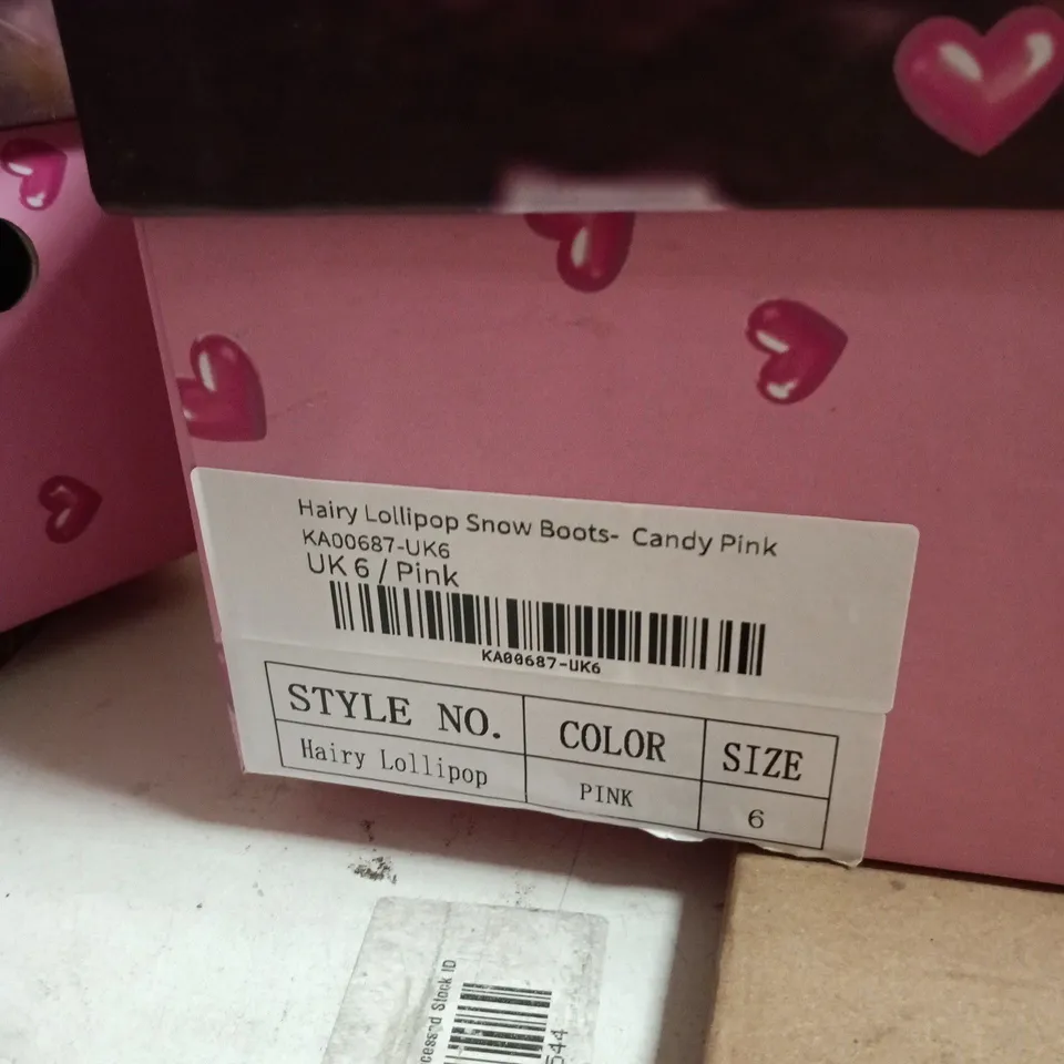 KOI UK 6 HAIRY LOLLIPOP SNOW BOOTS – CANDY PINK