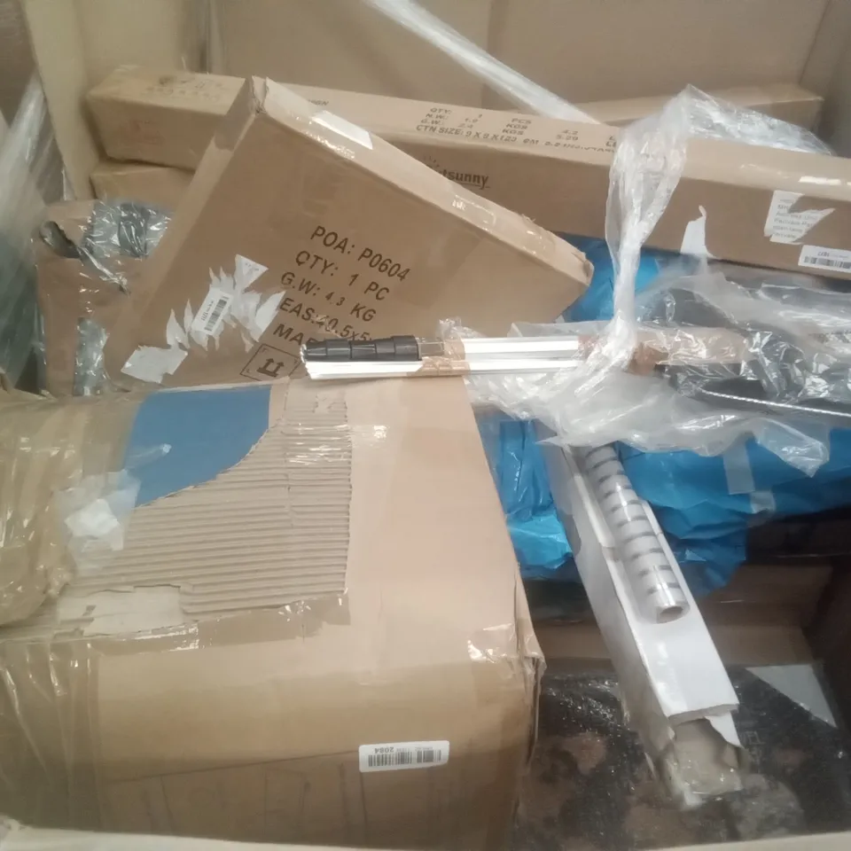 PALLET OF ASSORTED ITEMS INCLUDING DUPRAY STEAM CLEANER, CORKBOARD WORLD MAP, MIBQO DOOR MAT, BIRD KITE, MONCOOK DOUBLE AIR FRYER 