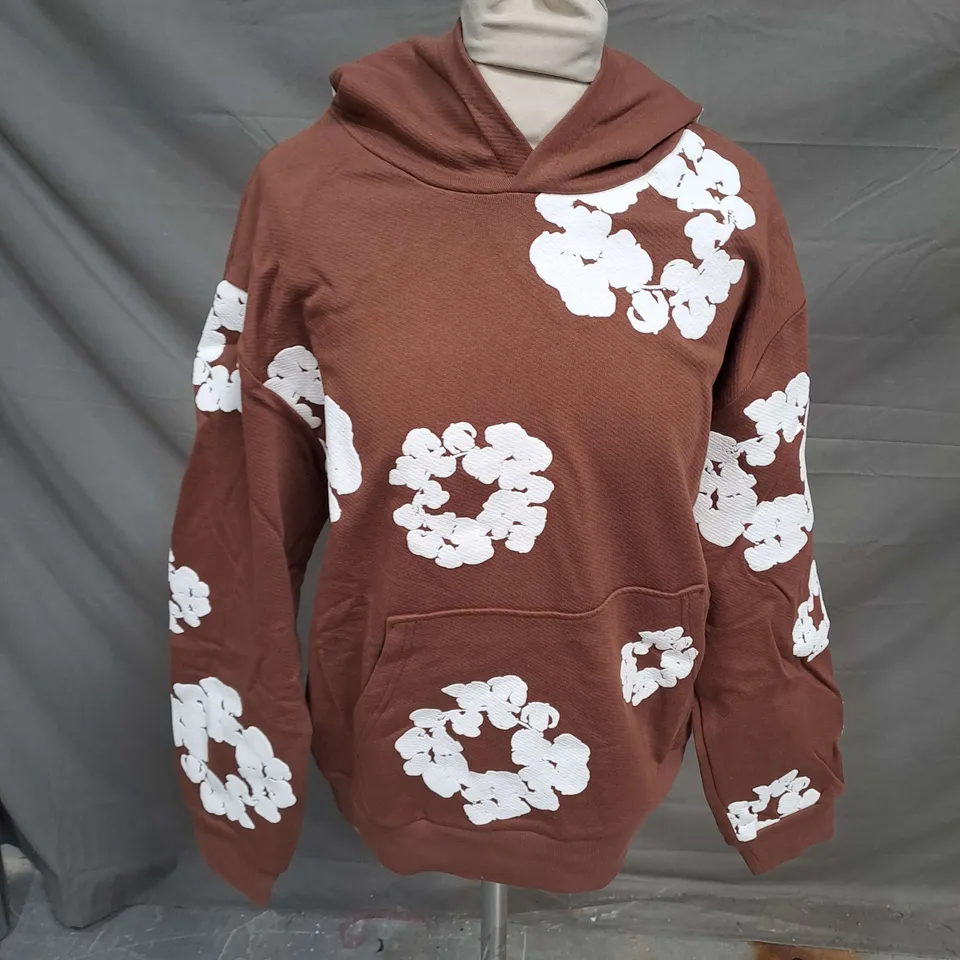 DENIM TEARS COTTON WREATH PRINTED HOODIE IN BROWN SIZE S