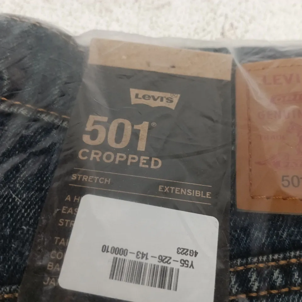 LEVI'S 501 CROPPED JEANS W30 L28