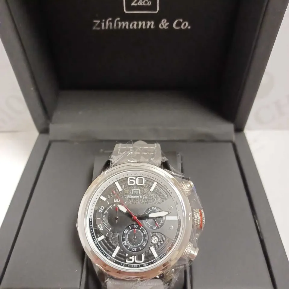 ZIHLMANN & CO TRIPLE DIAL GREY LEATHER STRAP WATCH