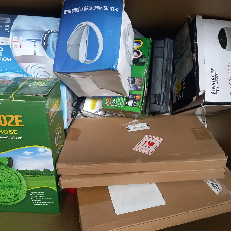 BOX OF APPROXIMATELY 15 ASSORTED HOUSEHOLD ITEMS TO INCLUDE LED STRING LIGHTS, UNIBOND AERO 360 PURE MOISTURE ABSORBER, UBIQUITI POE ADAPTER, ETC