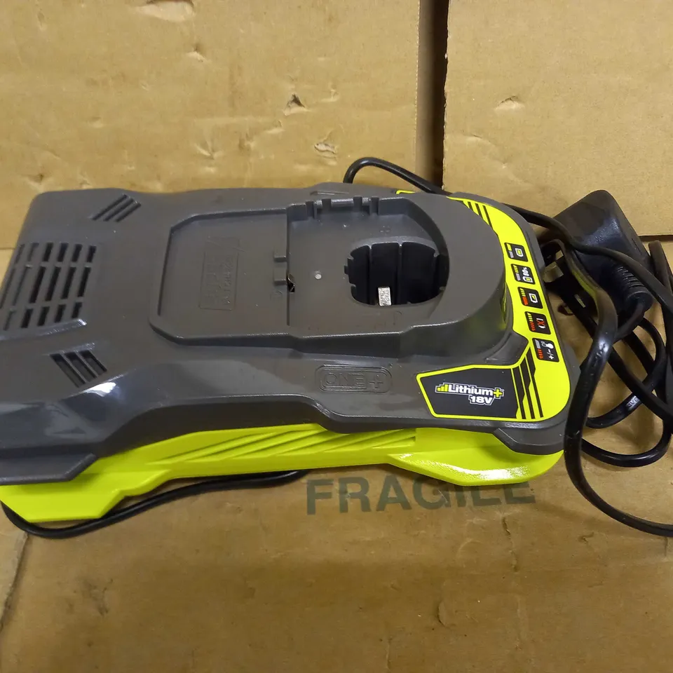 RYOBI-ONE+ 18V SUPER FAST CHARGER