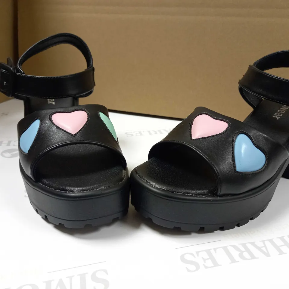 KOI BLACK/PASTEL HEART DETAILED PLATFORM VEGAN SANDALS - SIZE 4