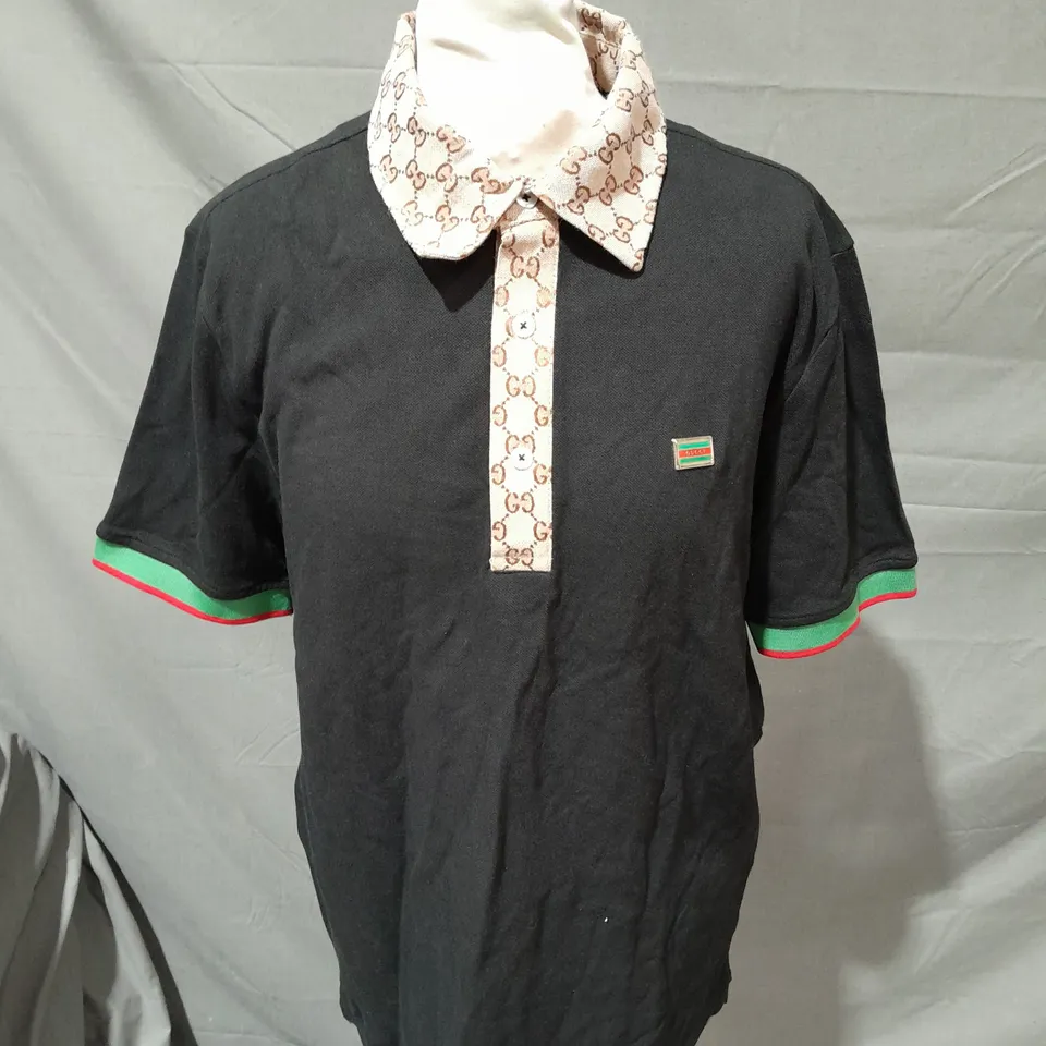 GUCCI POLO SHIRT IN BLACK - MEDIUM