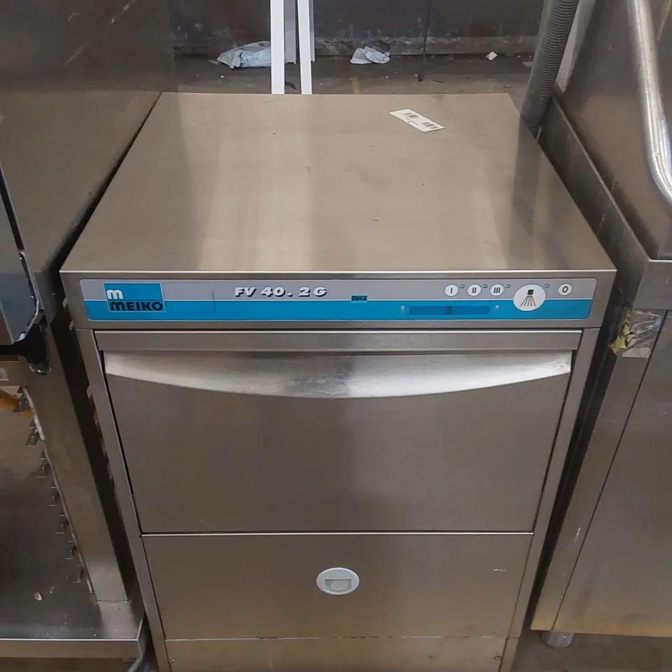 MEIKO FV40.2G CABINET DISHWASHER
