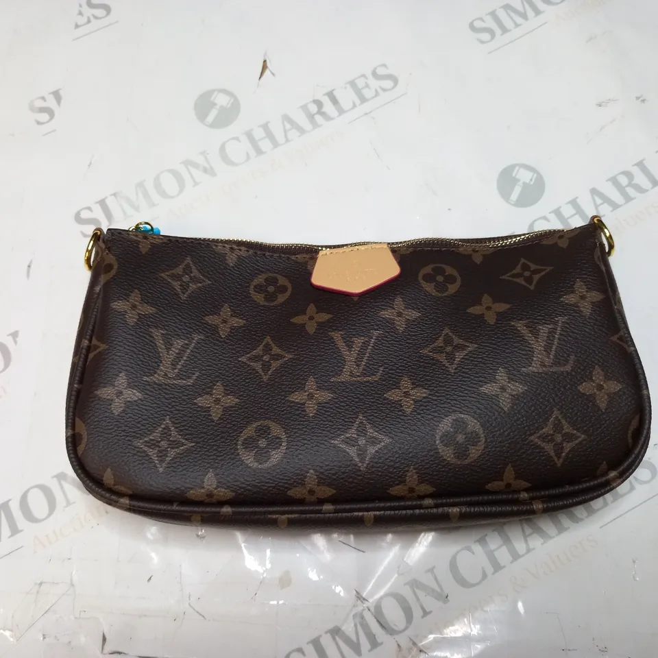 BOXED LOUIS VUITTON 3 PIECE PURSE SET 