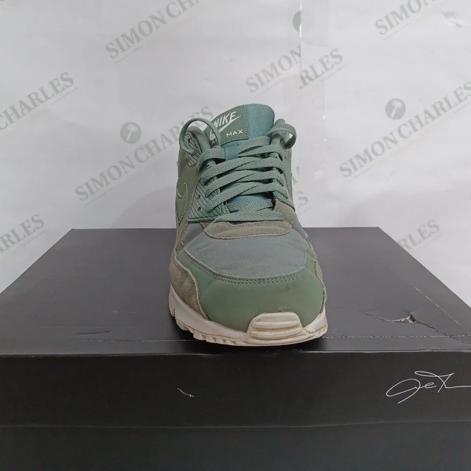 NIKE AIR MAX KHAKI TRAINERS - UK 10