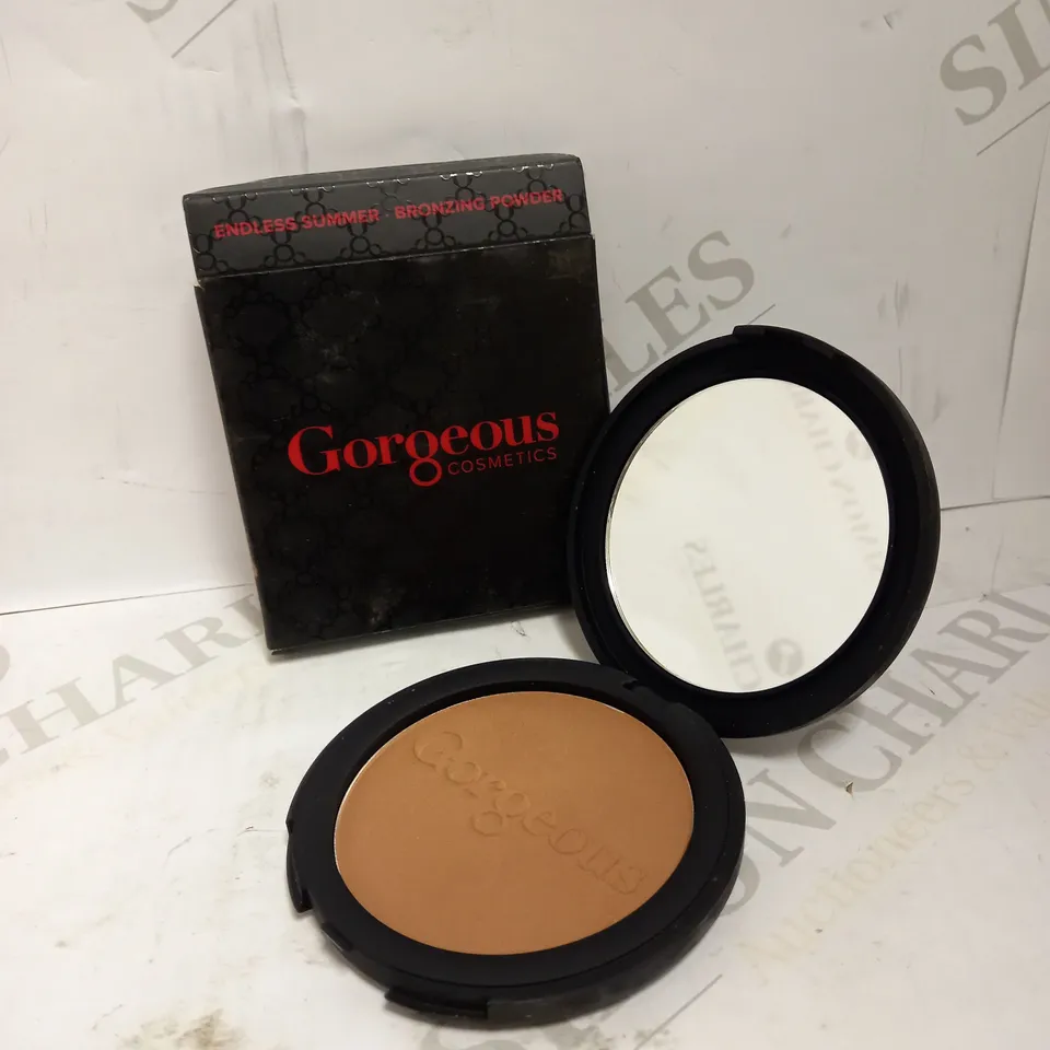 GORGEOUS COSMETICS ENDLESS SUMMER BRONZING POWDER 