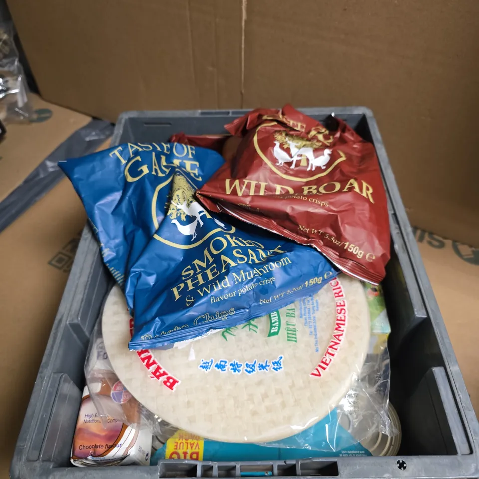 APPROXIMATELY 18 ASSORTED FOOD ITEMS INCLUDING SKIP SPARKLING WATER AND CHOCOROOMS 