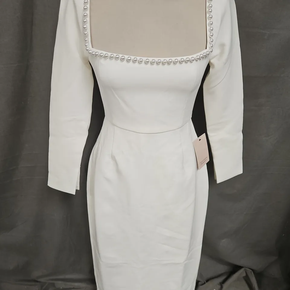 ODDMUSE THE ULTIMATE MUSE MIDI PEARL DRESS IN WHITE SIZE S