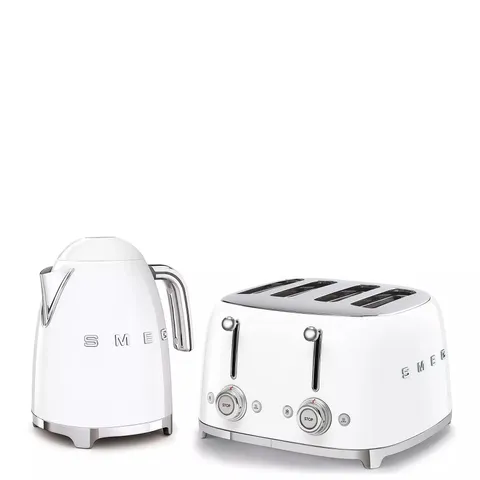 BOXED SMEG 50'S STYLE KETTLE KLF03WHUK AND 4-SLICE TOASTER