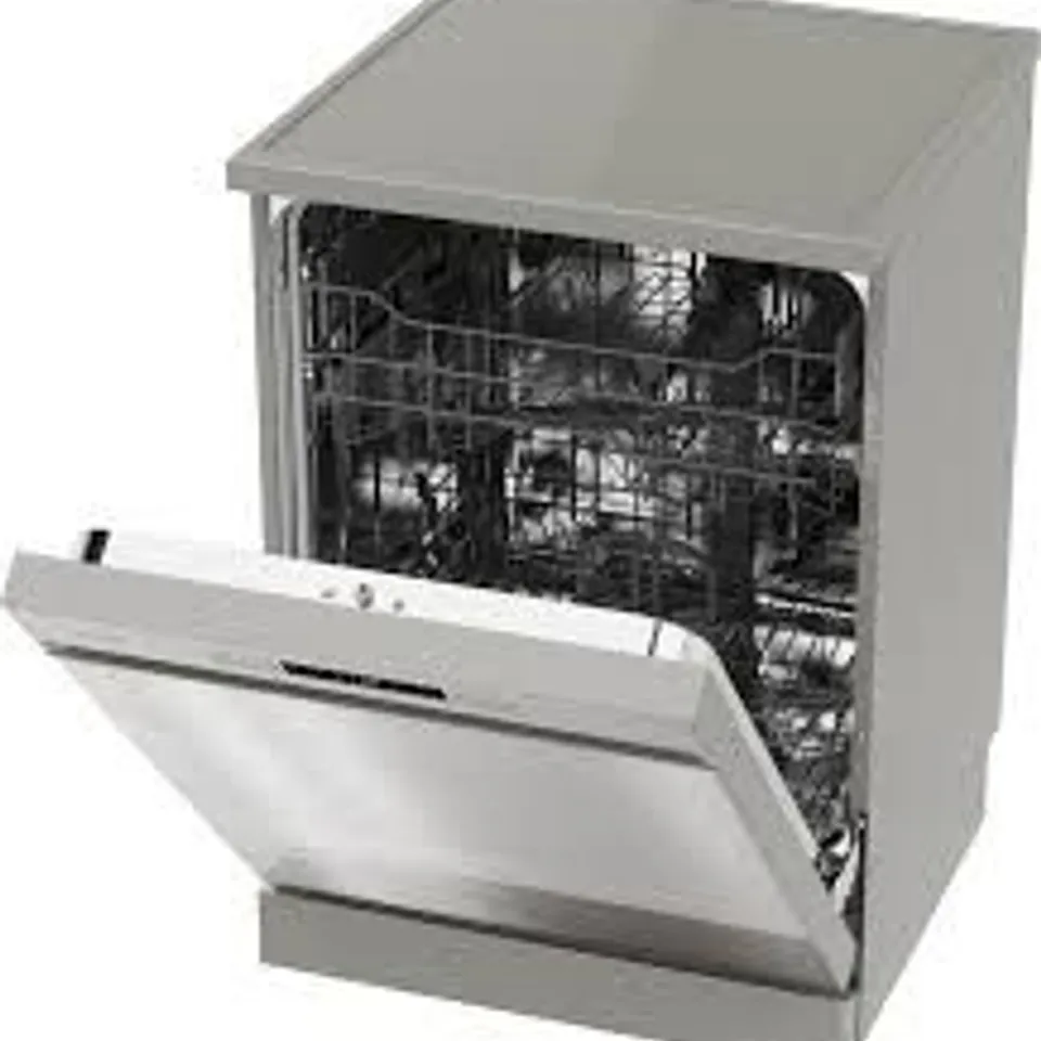 BOXED HISENSE HS6223E90XUK SLIMLINE 10 FREESTANDING DISHWASHER - SILVER