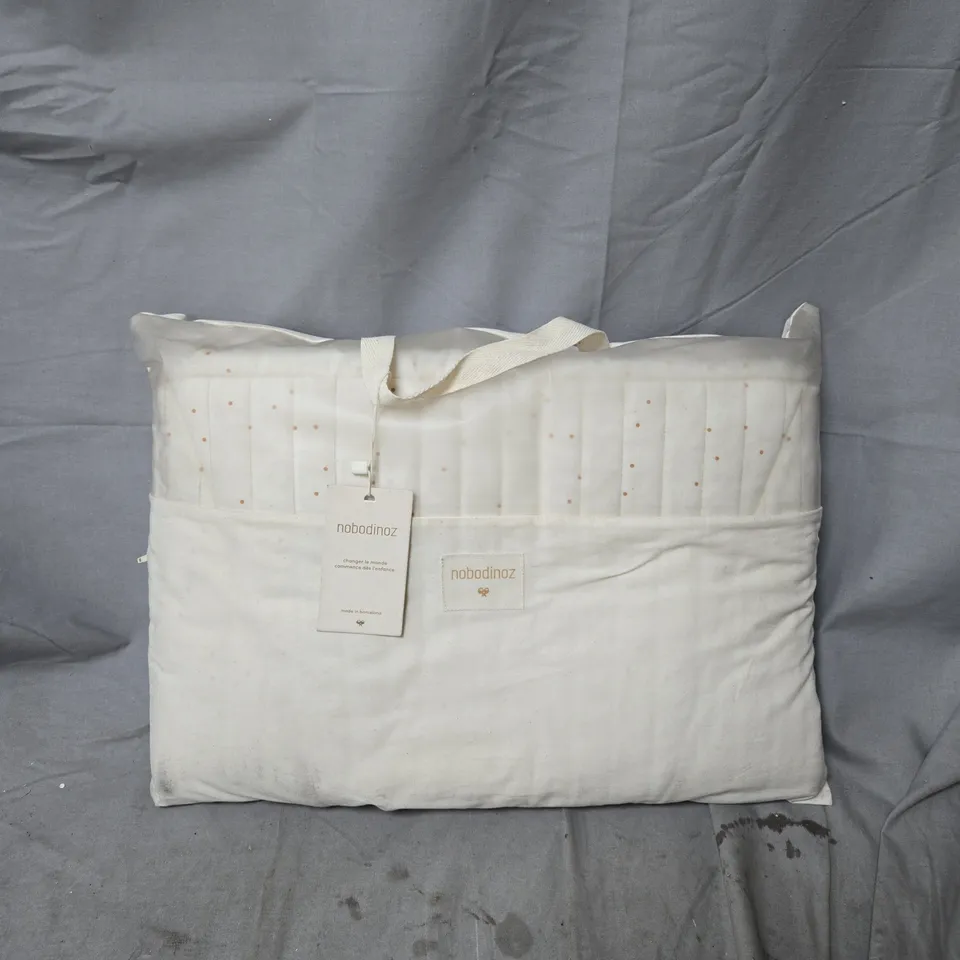 NOBODINOZ GROWING GREEN BABY BOUNCER COVER – HONEY SWEET DOTS NATURAL