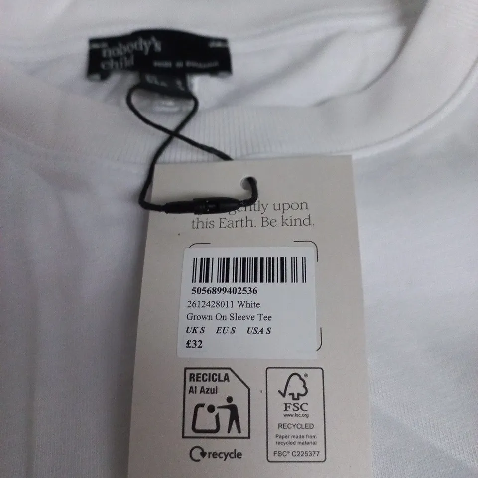 NOBODY'S CHILD WHITE GROWN-ON SLEEVE TEE – UK S