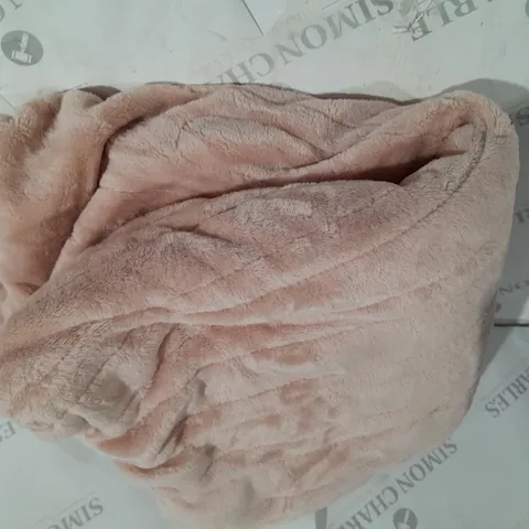 COZEE HOME VELVETSOFT HEATED THROW IN PINK