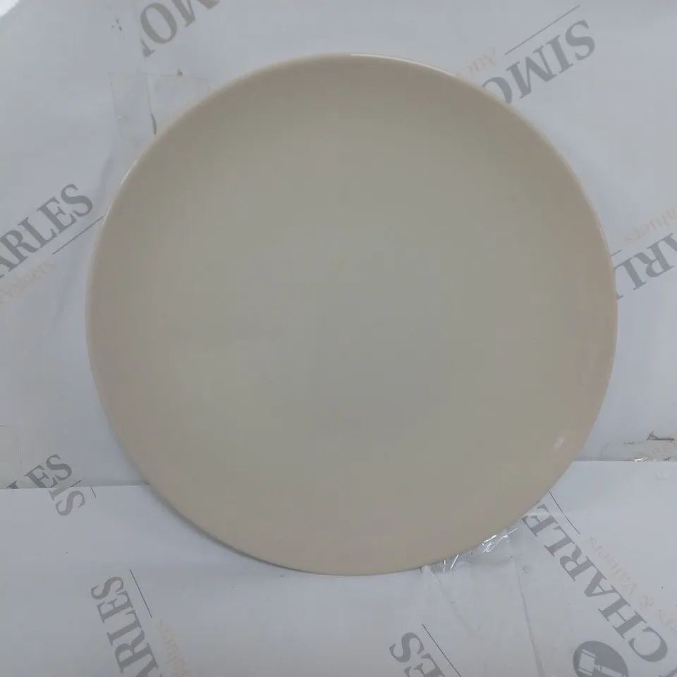 BRAND NEW BOXED CESIRO 12 PIECE PORCELAIN DINNERWARE SET IN GLOSSY IVORY TO INCLUDE LARGE PLATES, SMALL PLATES AND BOWLS - COLLECTION ONLY