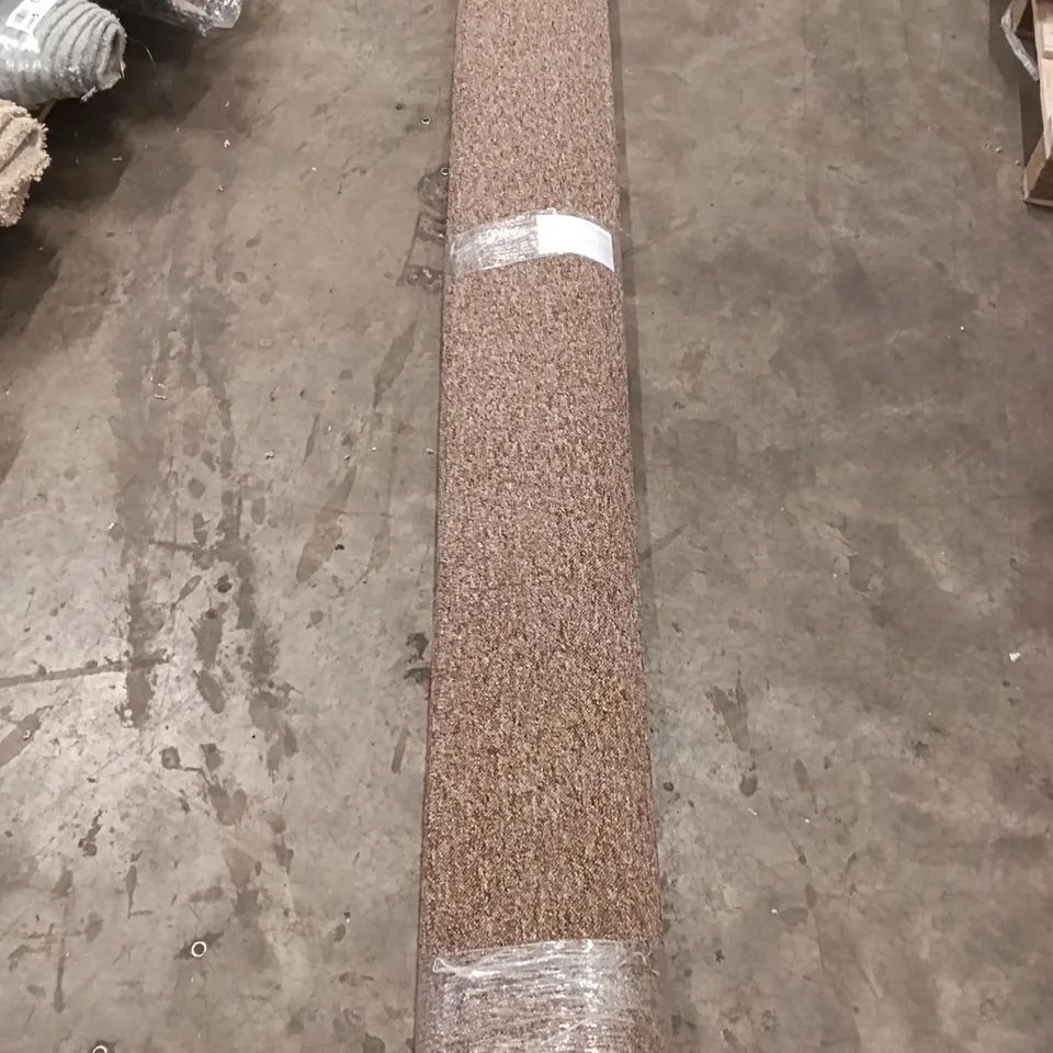 ROLL OF IMPACT ANTELOPE APPROX SIZE: 2.25M X 4M