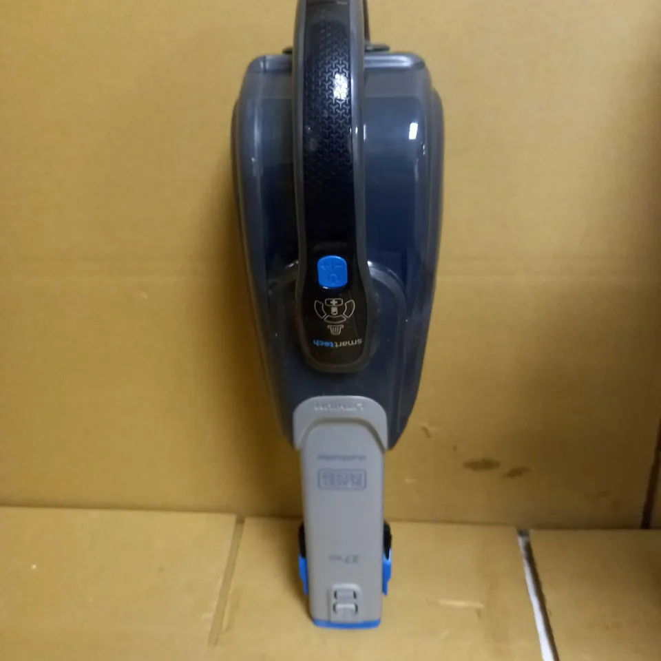 BLACK + DECKER SMARTTECH DUSTBUSTER 