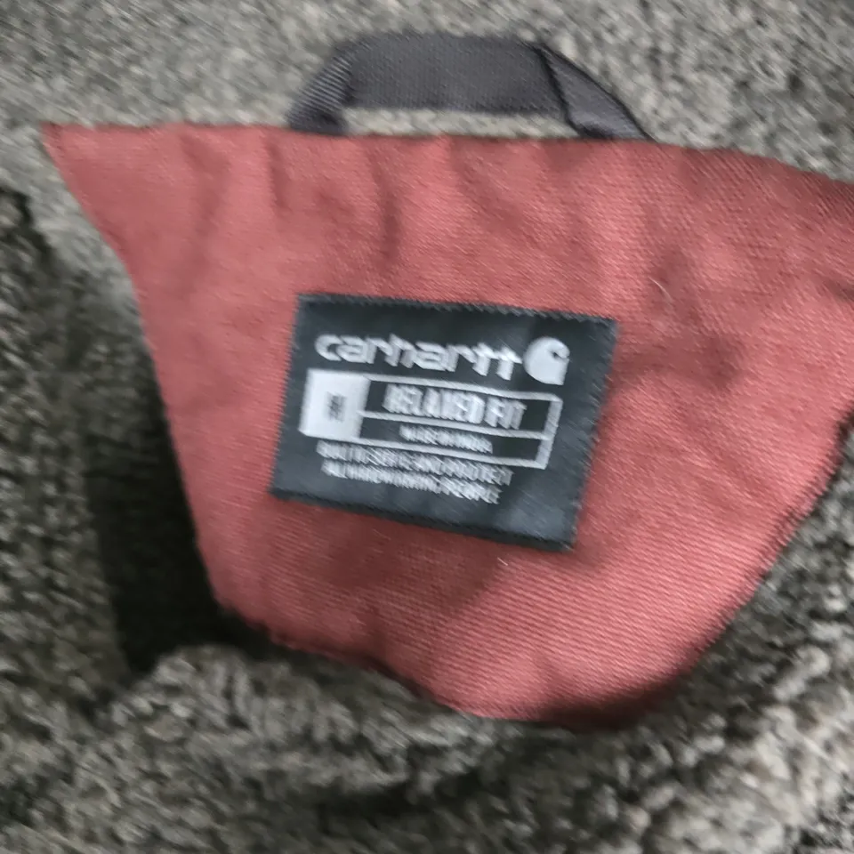 CARHARTT BURGUNDY SLEEVELESS VEST WITH FLEECE LINING - MEDIUM