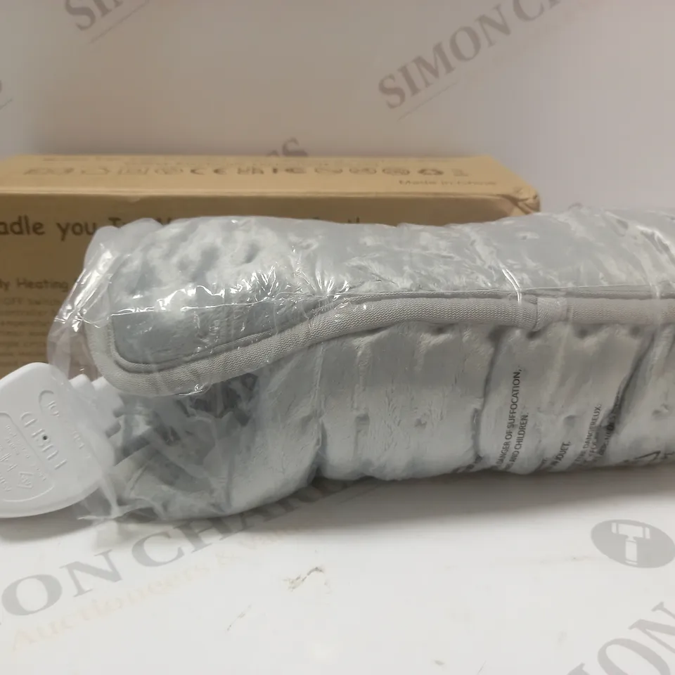 BOXED GREY BODY HEATING PAD 