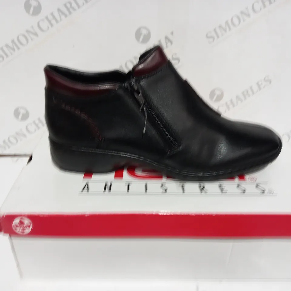 boxed rieker ANTISTRESS black leather low boot - size 6