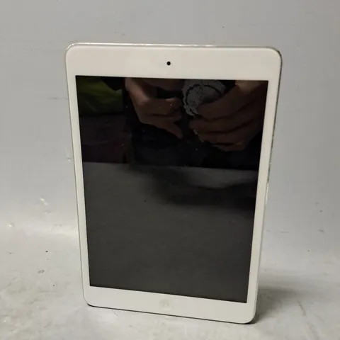 APPLE IPAD A1432