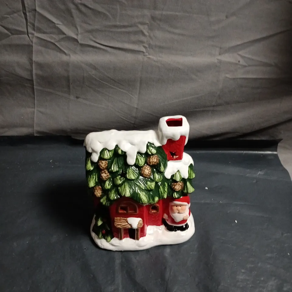 BOX OF APPROXIMATELY 15 ASSORTED HOUSEHOLD ITEMS INCLUDING POP SONIC HAIR REMOVAL DEVICE , CLICKFREE ULTRA AND CHRISTMAS THEMED ORNAMENT 