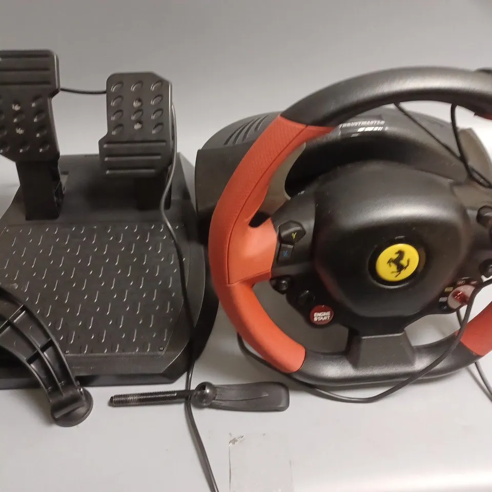 THRUSTMASTER FERRARI 458 SPIDER RACING 