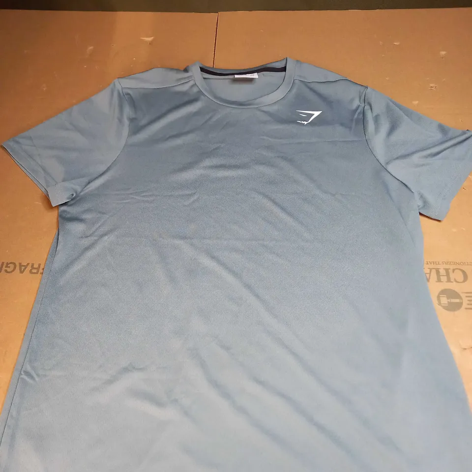 GYMSHARK LOGO TRAINING SHIRT SIZE S