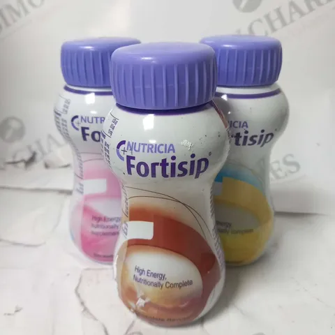 APPROXIMATELY 22 NUTRICIA FORTISIP 200ML HIGH ENERGY SUPPLEMENTS IN ASSORTED FLAVOURS; STRAWBERRY, CHOCOLATE AND VANILLA 