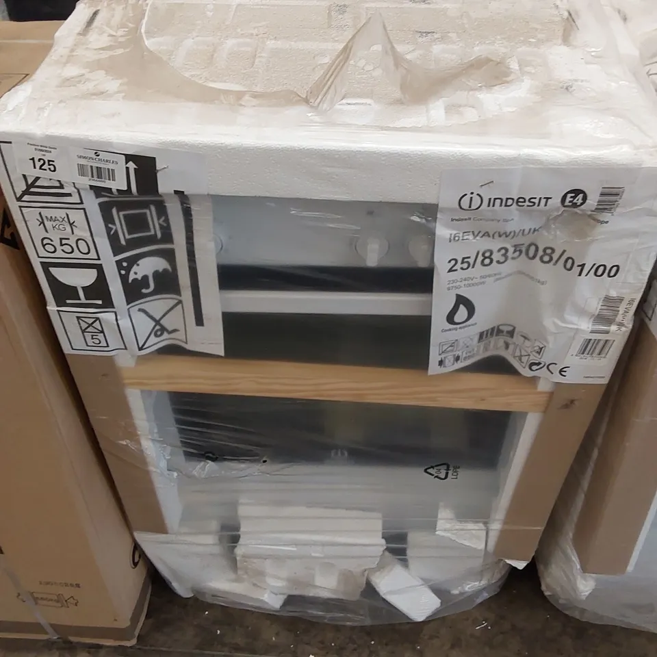 INDESIT OVEN 16 EVA (W) UK