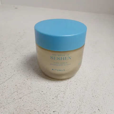 RITUALS THE RITUAL OF SESHEN BODY SCRUB – 150 G