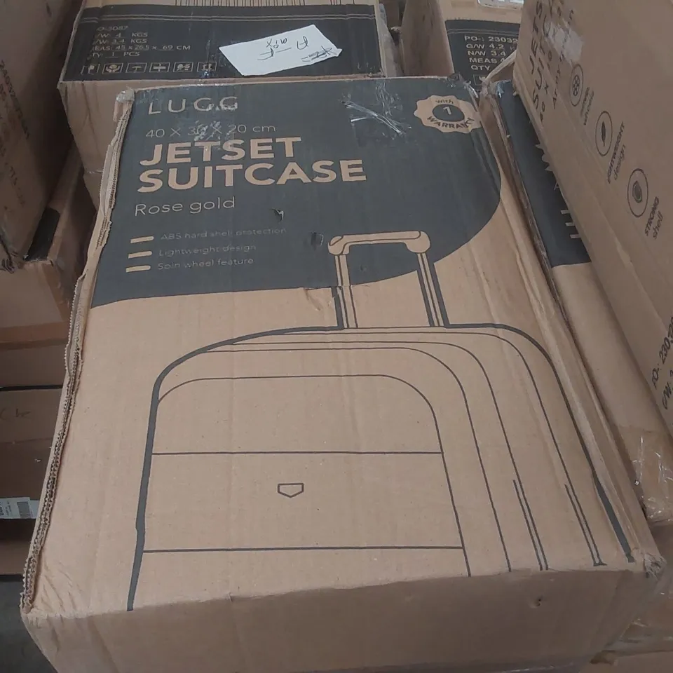 BOXED LUGG TRAVEL SUITCASE