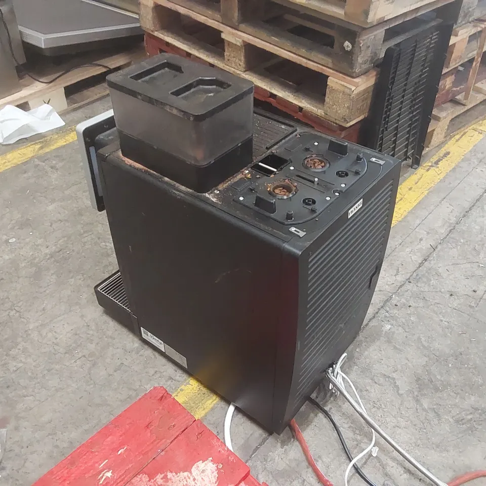 FRANKE A600 COMMERCIAL COFFEE MACHINE