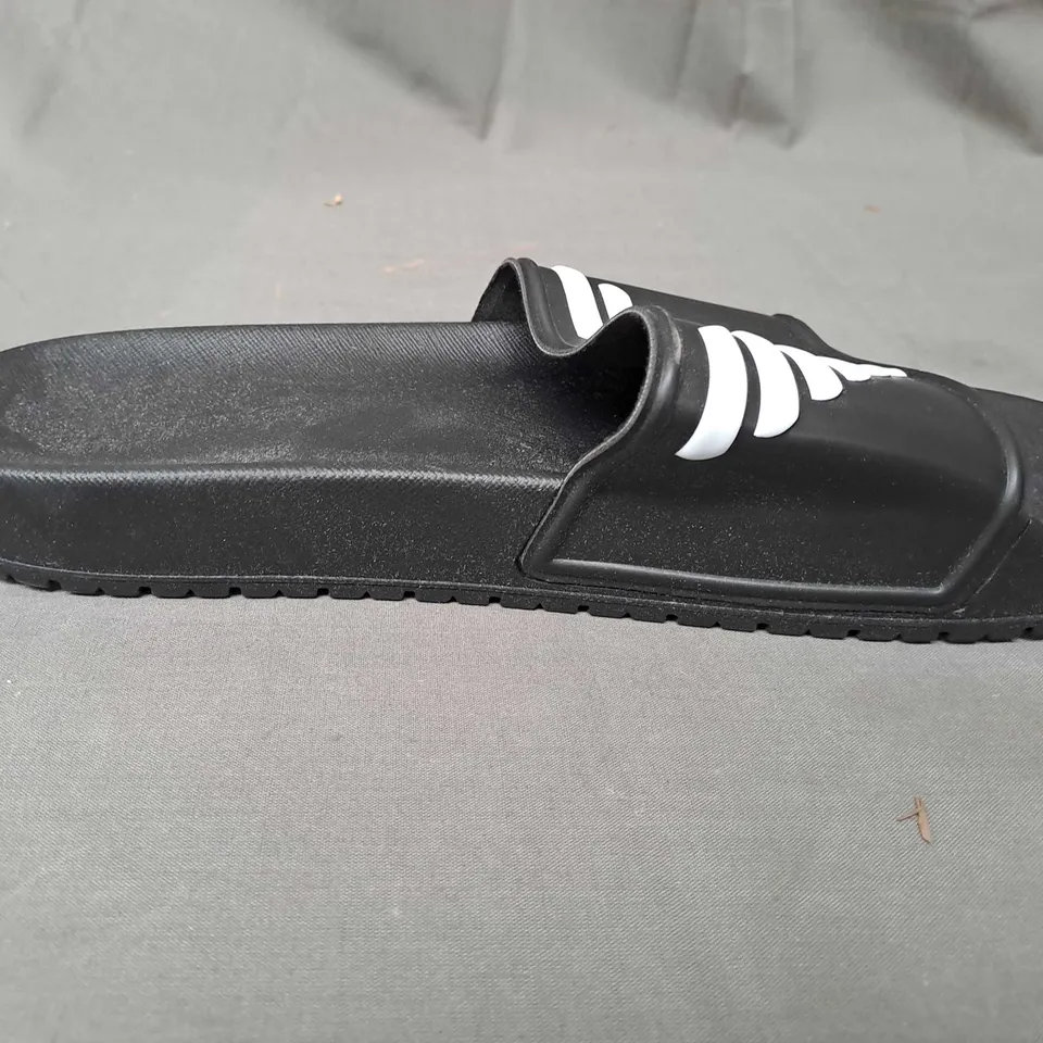 PAIR OF BLACK ARMANI SLIDERS SIZE EU 43 