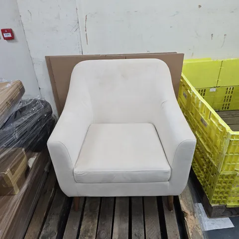 PAIR OF CREAM CHAIRS (1 MISSING A LEG)