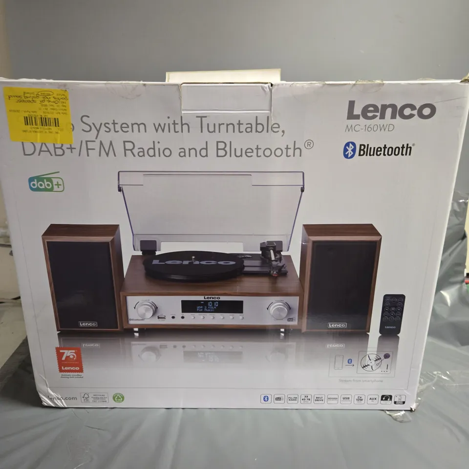 LENCO MC-160WD STEREO SYSTEM WITH TURNTABLE, DAB+/ RADIO AND BLUETOOTH